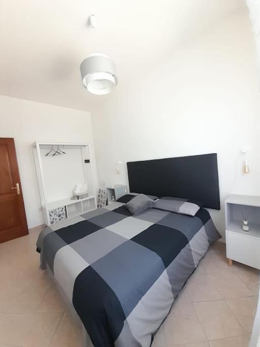 Casa Gioia Lägenhet Olbia Exteriör bild