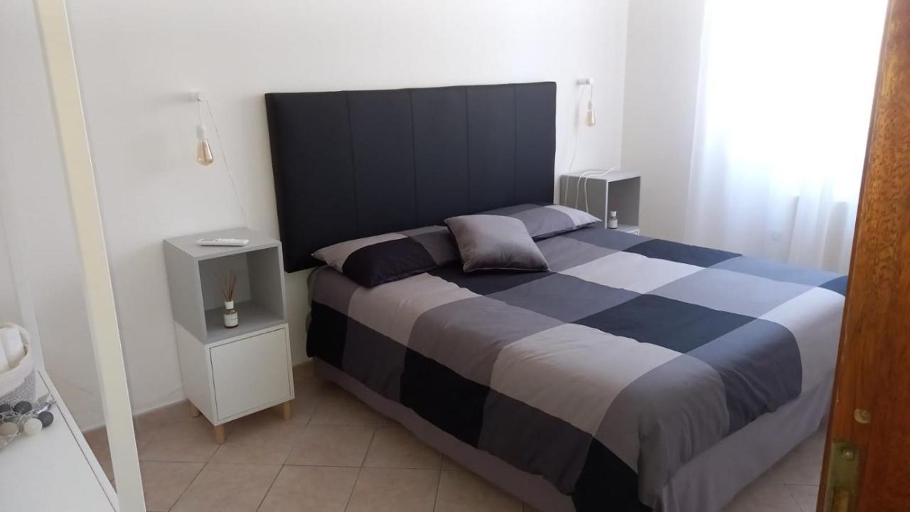 Casa Gioia Lägenhet Olbia Exteriör bild